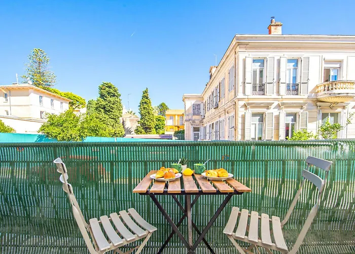 2 Pieces Avec Balcons, Parking Exterieur Διαμέρισμα