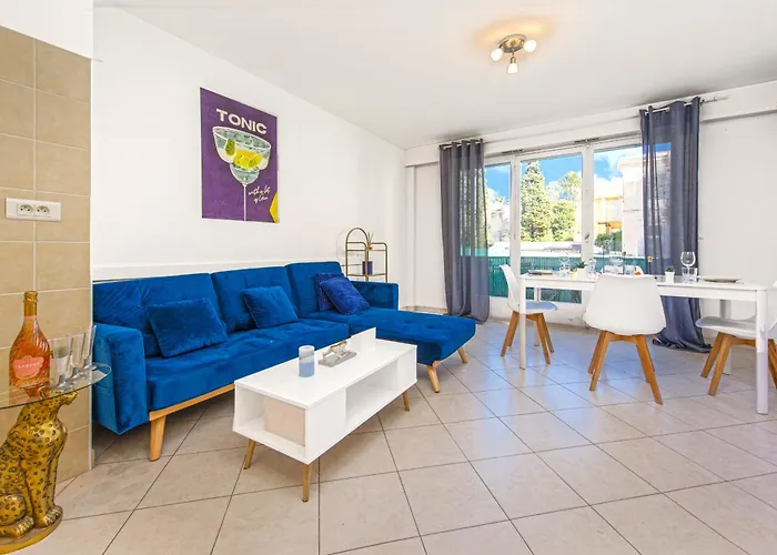 2 Pieces Avec Balcons, Parking Exterieur Διαμέρισμα *